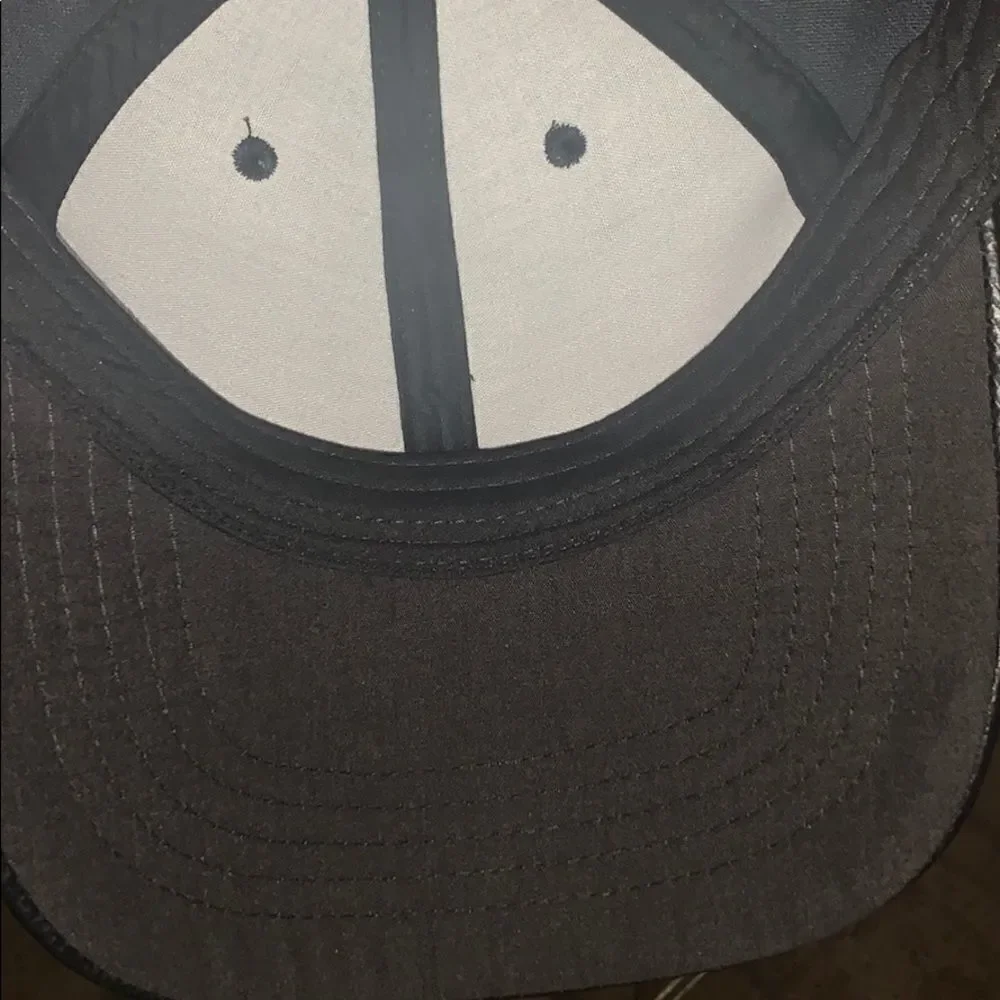 Black snake cap‎